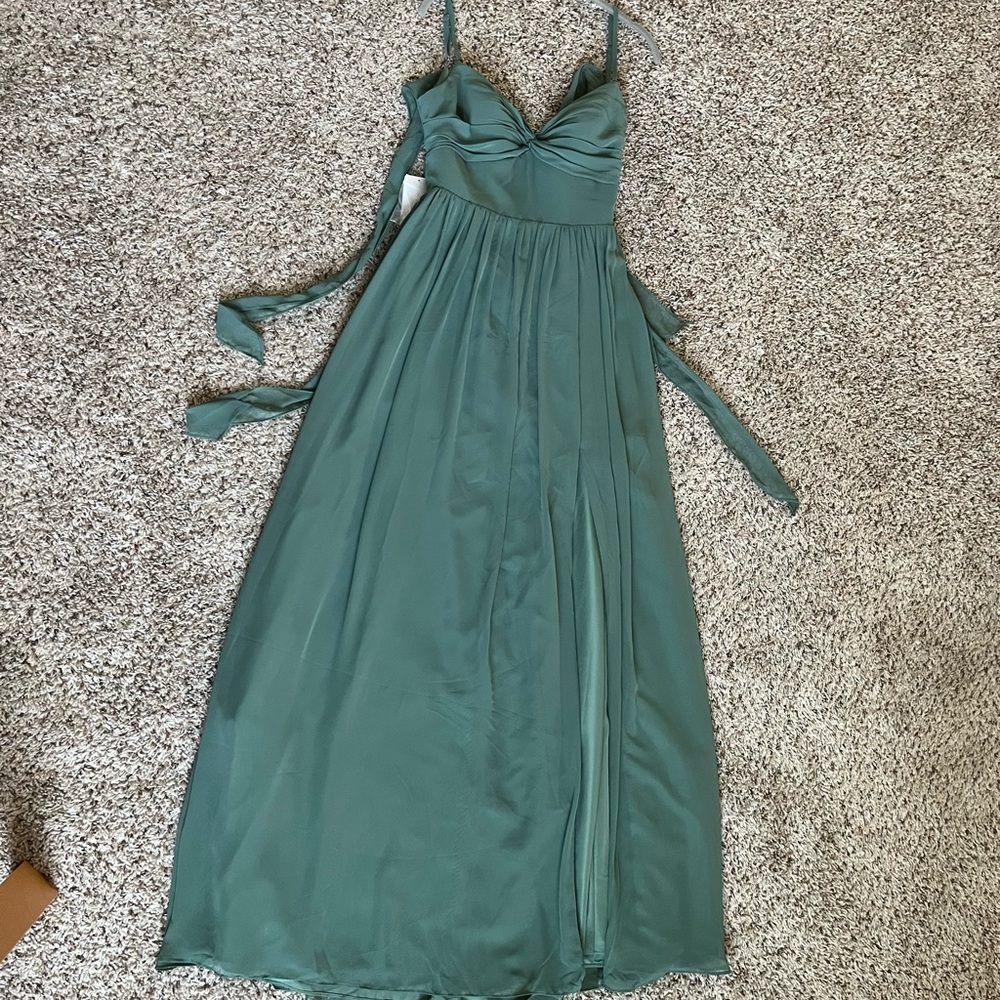 Elegant Green Maxi Dress